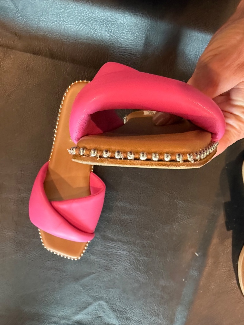 Steve Madden Rayne Pink Flat Sandals 8 M Silver Beading - Picture 3 of 10